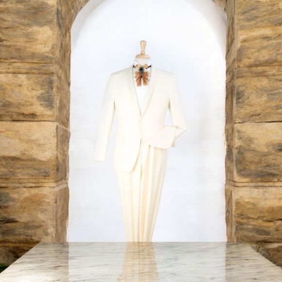 MEN'S ROYAL DIAMOND 2 PIECE SOLID O. WHT 1 BUTTON  SHAWL LAPEL TUXEDO. TU2-10. - Picture 1 of 2